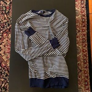 Barely worn long sleeve J.Crew crewneck